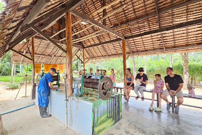 Old Phuket Farm Ticket - Countryside Local Life Culture - The 2-Hour Flow: How the Farm Tour Moves From Buffalo to Rice