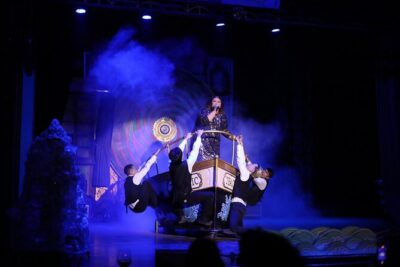 Phuket: A Night at the Junkyard Theatre - The Show Flow: Arrival at 7:00, Curtain at 7:30